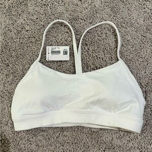 Lululemon flow y sports bra